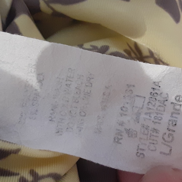 Charlotte Russe Top - Picture 3 of 4